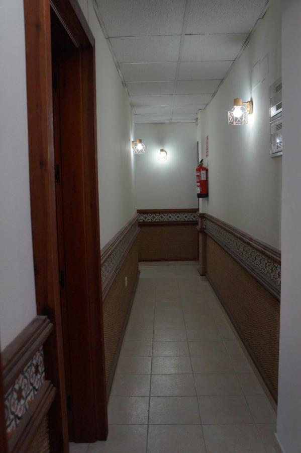 Hostal La Conilena Conil De La Frontera Eksteriør billede