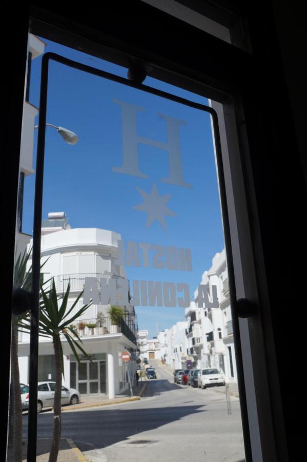 Hostal La Conilena Conil De La Frontera Eksteriør billede